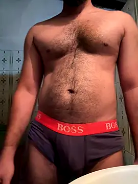 dilu98 online show from October 2, 2025, 1:47 pm