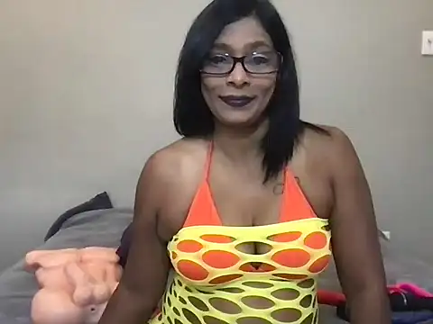 indianrose09 online show from December 18, 2025, 7:46 am