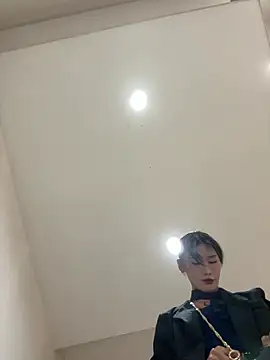 Rainbow-sweet online show from February 12, 2026, 4:07 pm