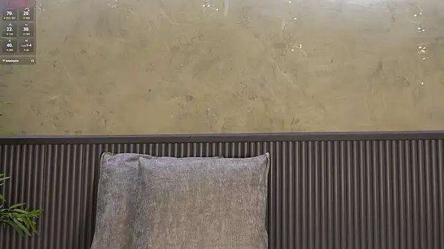 Snapshot of mia_lacy_ chatting on February 10, 2026, 2:43 am mia lacy online show from February 10, 2026, 2:43 am