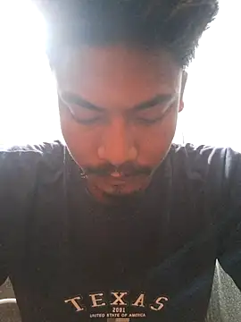 Snapshot of nipu_9 chatting on March 5, 2026, 9:06 am nipu 9 online show from March 5, 2026, 9:06 am