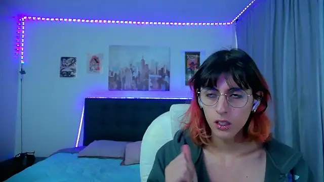 goth minerva online show from March 26, 2026, 1:31 pm