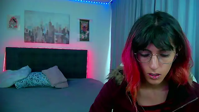 goth minerva online show from March 18, 2026, 1:46 pm