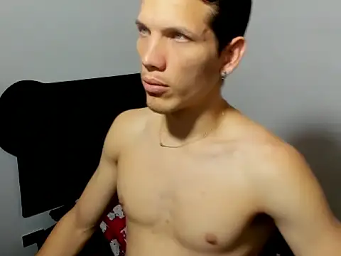 kevinkewman online show from November 3, 2025, 12:09 pm