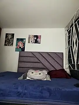 KARINNA  RAVEN online show from April 18, 2026, 1:19 am