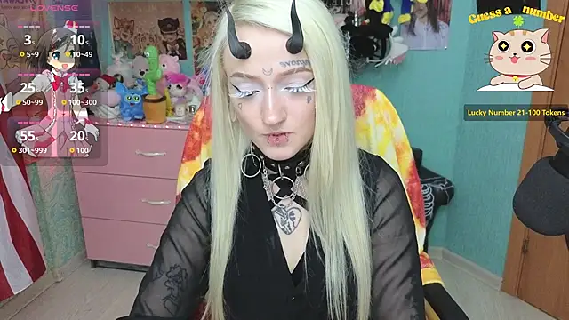 Snapshot of Manuela_unicorn chatting on July 7, 2026, 4:10 pm Manuela unicorn online show from July 7, 2026, 4:10 pm