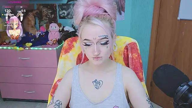 Manuela unicorn online show from October 11, 2025, 8:10 pm