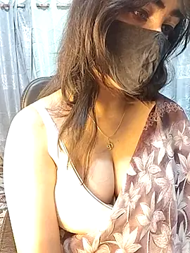 Snapshot of dimple1312 chatting on March 31, 2026, 6:10 pm dimple1312 online show from March 31, 2026, 6:10 pm