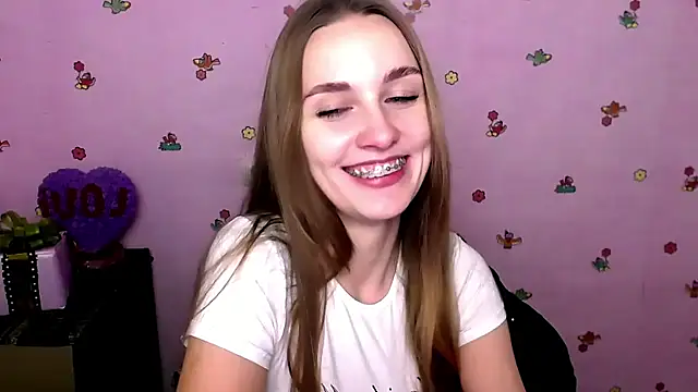 Snapshot of Doll_Angelina chatting on February 7, 2026, 7:05 am Doll Angelina online show from February 7, 2026, 7:05 am