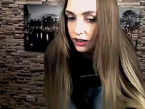 Doll Angelina online show from March 19, 2025, 7:07 am