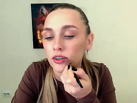 Doll Angelina online show from October 4, 2025, 5:53 am