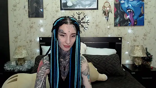 Velvetbat online show from January 7, 2026, 7:02 am