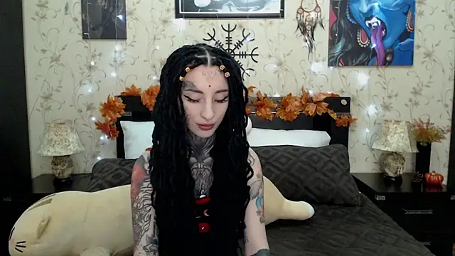 Snapshot of Velvetbat chatting on October 19, 2025, 7:00 am Velvetbat online show from October 19, 2025, 7:00 am