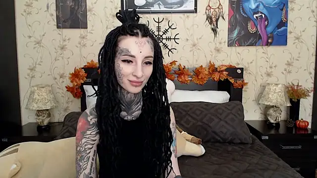 Snapshot of Velvetbat chatting on October 25, 2025, 7:29 am Velvetbat online show from October 25, 2025, 7:29 am