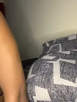 YummyMelanin117 online show from October 26, 2025, 7:36 pm