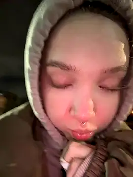 bambi lu online show from November 2, 2025, 5:40 pm