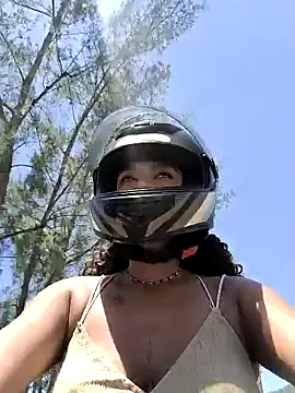 Angel tammy online show from December 15, 2025, 1:39 pm