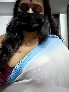 aparna99 online show from November 1, 2025, 8:03 pm