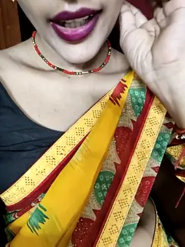 Eshwari Chopra online show from October 6, 2025, 3:51 am