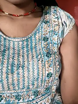 Eshwari Chopra online show from November 15, 2025, 3:43 am