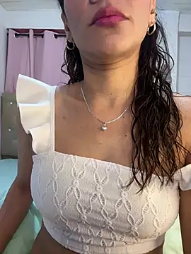 sofia8428 online show from March 4, 2026, 11:23 pm