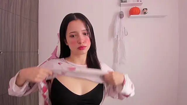 ImBunnyNova online show from October 16, 2025, 1:19 pm