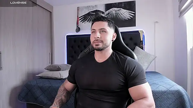 Snapshot of santi_aesthetic chatting on March 30, 2026, 9:05 pm santi aesthetic online show from March 30, 2026, 9:05 pm