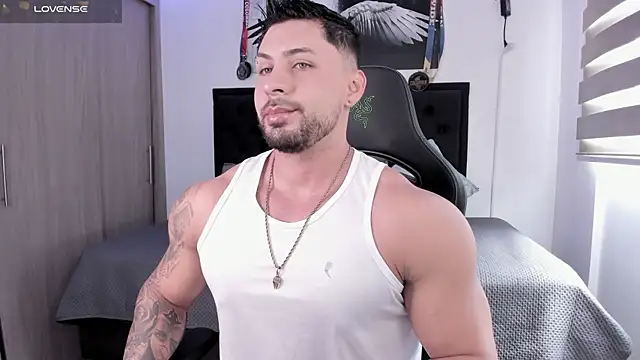 santi aesthetic online show from January 16, 2026, 4:55 pm