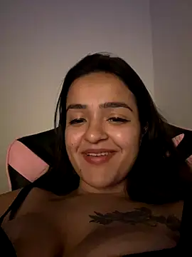 Manu 2002  online show from October 23, 2025, 1:59 am