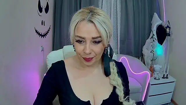 KatrinaCharm online show from October 23, 2025, 6:23 am