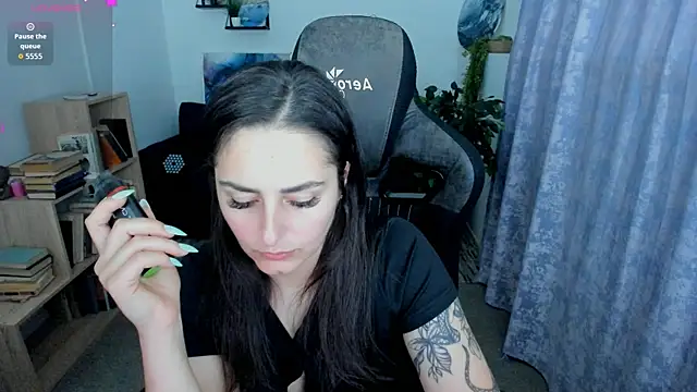 ValeriiMills online show from June 29, 2026, 10:42 pm