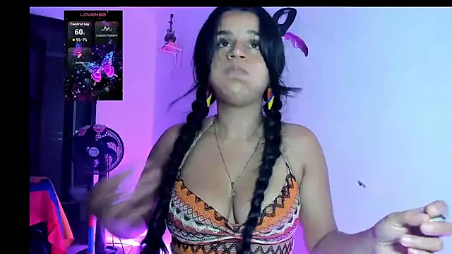 Snapshot of MeliSweet chatting on July 13, 2026, 2:33 am MeliSweet online show from July 13, 2026, 2:33 am