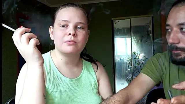 SweetPiggyx online show from May 11, 2026, 2:29 pm