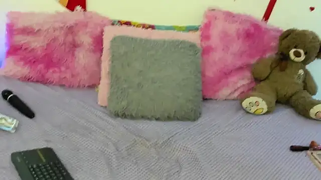 Rihanna Flex online show from December 4, 2025, 7:24 pm