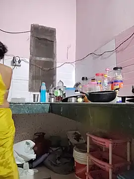Desi Bhabi 01 online show from July 23, 2026, 2:24 pm