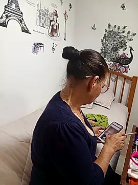 katrina perez online show from March 9, 2026, 10:02 pm