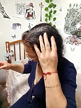 katrina perez online show from April 15, 2026, 10:10 pm