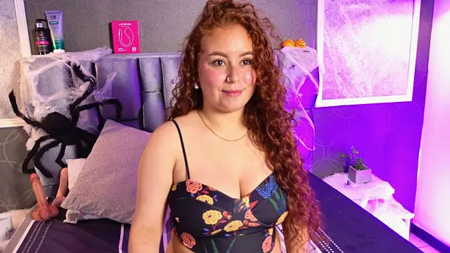 AmmberJones online show from October 22, 2025, 1:21 pm