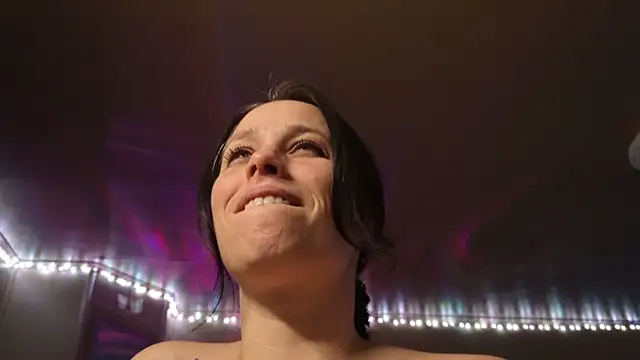 Snapshot of mavismable chatting on February 3, 2026, 6:40 am mavismable online show from February 3, 2026, 6:40 am