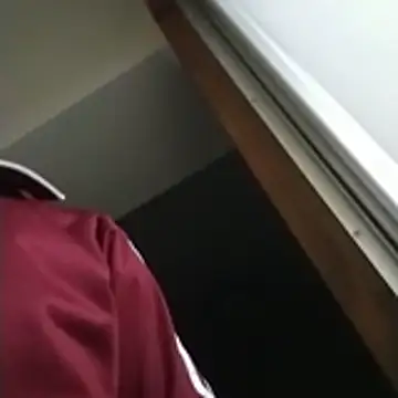 Snapshot of SunkLupus chatting on April 11, 2026, 9:46 am SunkLupus online show from April 11, 2026, 9:46 am