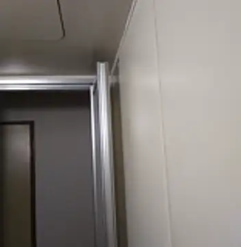 Snapshot of SunkLupus chatting on April 9, 2026, 10:38 pm SunkLupus online show from April 9, 2026, 10:38 pm