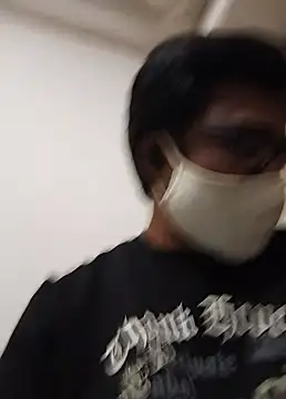 Snapshot of SunkLupus chatting on March 22, 2025, 2:47 pm SunkLupus online show from March 22, 2025, 2:47 pm