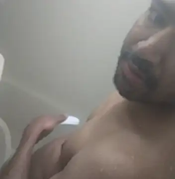 Snapshot of SunkLupus chatting on February 9, 2026, 10:30 pm SunkLupus online show from February 9, 2026, 10:30 pm