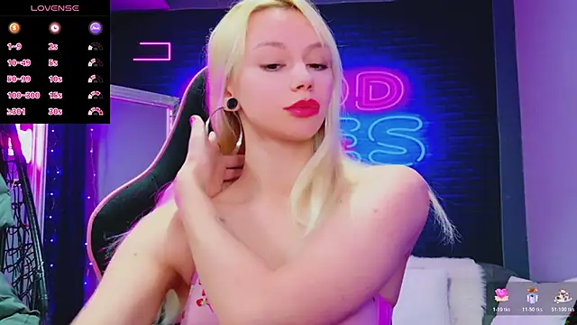 AlessiaCroft online show from March 9, 2026, 5:11 am