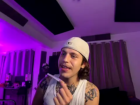 bigrosa21cm online show from January 10, 2026, 11:11 pm