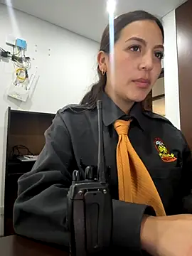 Snapshot of MELODY__06 chatting on October 17, 2025, 12:29 pm MELODY  06 online show from October 17, 2025, 12:29 pm