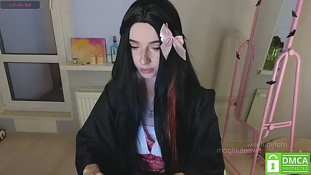 sweetuniporn online show from January 16, 2026, 6:28 am