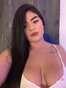 Snapshot of Kariina__69 chatting on July 9, 2026, 6:29 pm Kariina 69 online show from July 9, 2026, 6:29 pm