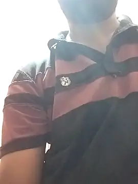 Snapshot of UrbanUtopia chatting on March 20, 2025, 9:46 pm UrbanUtopia online show from March 20, 2025, 9:46 pm