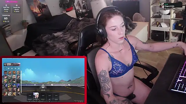 Horny Makima online show from September 19, 2025, 10:41 am